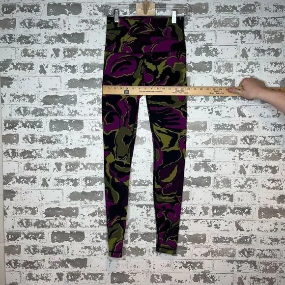 Lululemon | women legging colorful - Picture 5 of 8